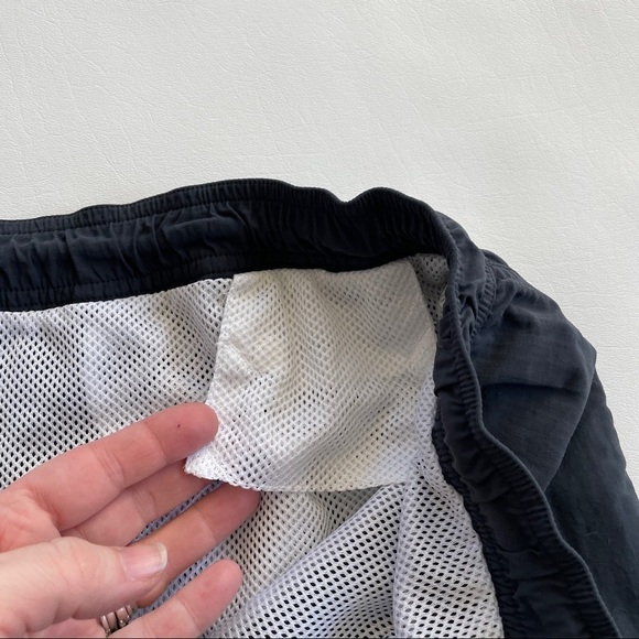 Tommy Bahama 7” Quick Dry Swim Trunks Gray XXL - Picture 5 of 8